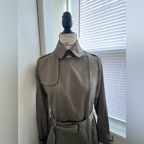 Simply Vera Trench Coat Size X-Small Jacket Vera Wang Sage Belted Ladies - Picture 6 of 8